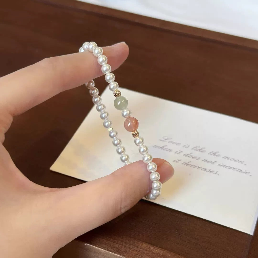 Women's Jade Bracelet: Cool and Elegant, Perfectly Round, Shi Family Pearls—Exquisite and Gentle New Chinese-Style Bracelet